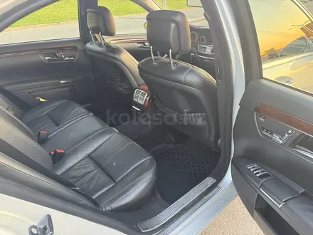 Mercedes-Benz S 500 2007 года за 6 600 000 тг. в Алматы – фото 13