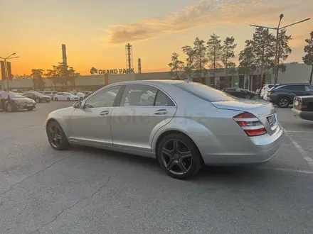 Mercedes-Benz S 500 2007 года за 6 600 000 тг. в Алматы – фото 5