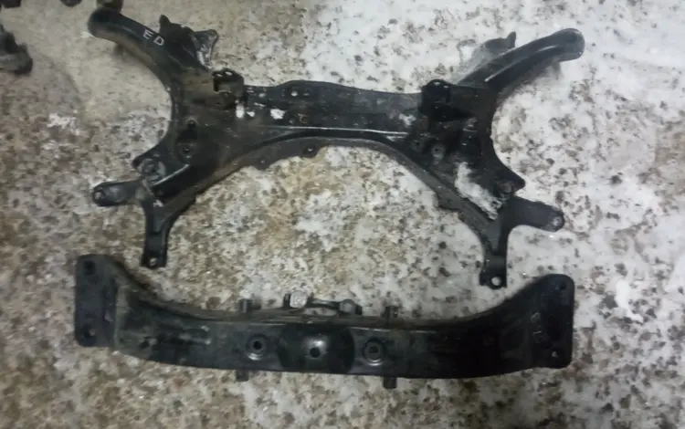 Балка ед передняя и задняя за 15 000 тг. в Алматы