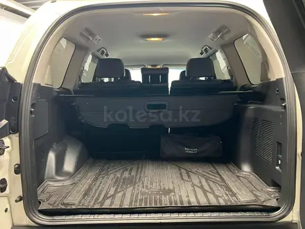 Toyota Land Cruiser Prado 2019 года за 30 000 000 тг. в Алматы – фото 17