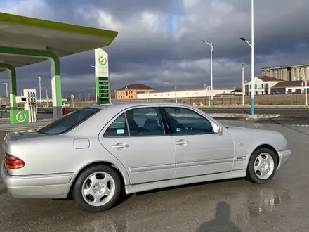 Mercedes-Benz E 320 1997 года за 3 900 000 тг. в Кызылорда – фото 5