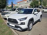 Toyota RAV4 2020 года за 14 500 000 тг. в Астана