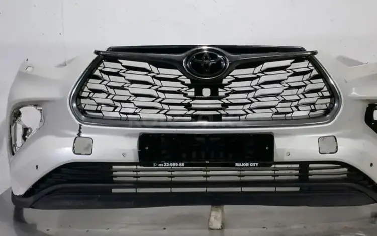 Бампер переднее на toyota за 20 000 тг. в Алматы