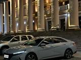 Hyundai Elantra 2021 годаfor10 300 000 тг. в Усть-Каменогорск – фото 3