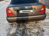 Mercedes-Benz C 220 1995 года за 2 300 000 тг. в Кордай – фото 4