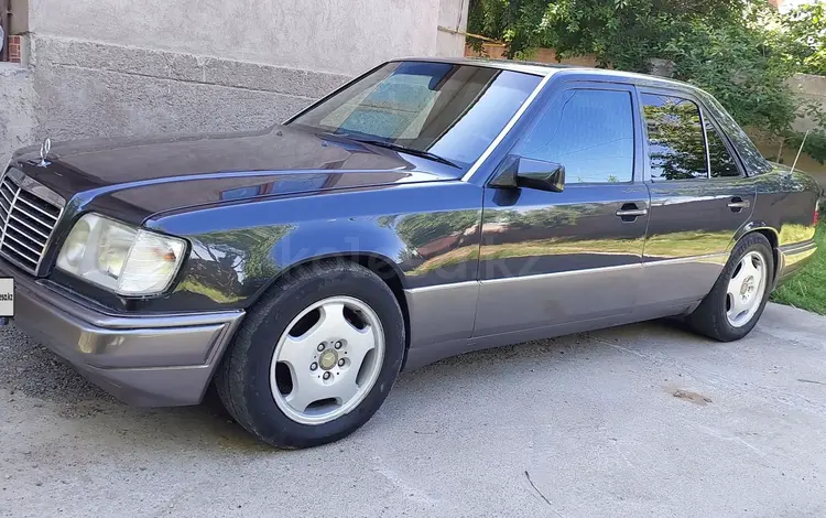 Mercedes-Benz E 280 1993 года за 2 700 000 тг. в Шымкент