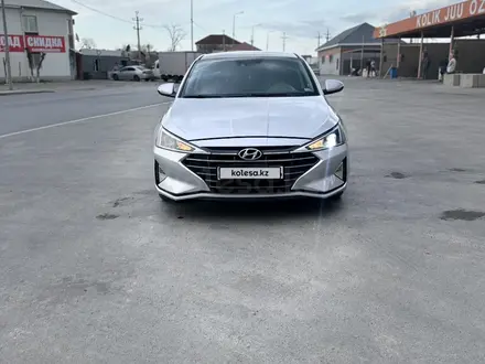Hyundai Elantra 2019 года за 8 950 000 тг. в Атырау – фото 3