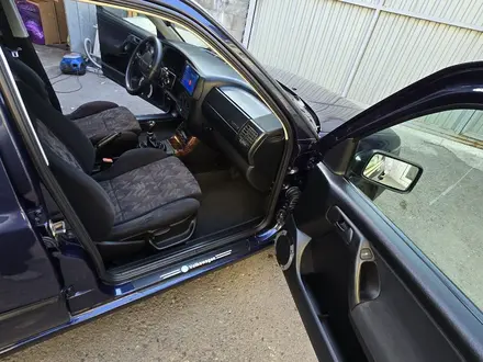 Volkswagen Golf 1995 года за 1 700 000 тг. в Алматы – фото 11