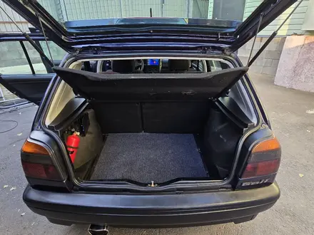 Volkswagen Golf 1995 года за 1 700 000 тг. в Алматы – фото 12