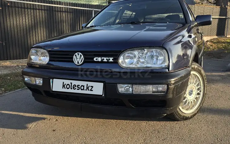 Volkswagen Golf 1995 годаүшін1 700 000 тг. в Алматы