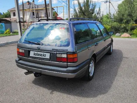 Volkswagen Passat 1992 года за 1 950 000 тг. в Алматы – фото 5