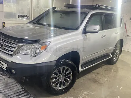 Lexus GX 460 2011 года за 19 000 000 тг. в Астана – фото 2