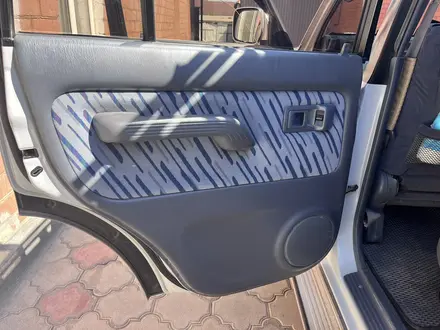 Toyota Land Cruiser Prado 1997 года за 9 500 000 тг. в Алматы – фото 32