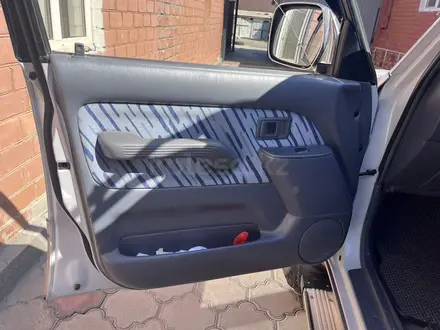 Toyota Land Cruiser Prado 1997 года за 9 500 000 тг. в Алматы – фото 33