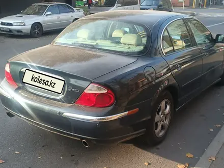 Jaguar S-Type 2000 года за 3 500 000 тг. в Алматы – фото 2