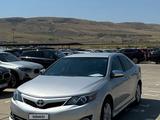 Toyota Camry 2014 года за 5 500 000 тг. в Актобе – фото 3