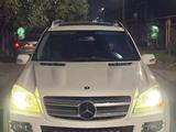 Mercedes-Benz GL 550 2008 года за 8 888 888 тг. в Астана – фото 2