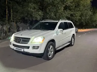 Mercedes-Benz GL 550