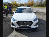 Hyundai Sonata 2019 годаүшін10 000 000 тг. в Астана – фото 2