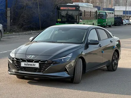 Hyundai Avante 2022 года за 11 500 000 тг. в Алматы – фото 4