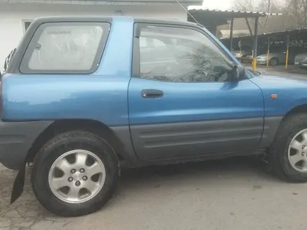 Toyota RAV4 1995 года за 2 850 000 тг. в Алматы – фото 5