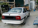 Opel Vectra 1994 года за 600 000 тг. в Актау – фото 3