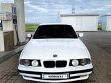 BMW 525 1992 года за 1 600 000 тг. в Астана – фото 2