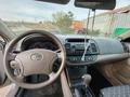 Toyota Camry 2005 годаүшін5 200 000 тг. в Астана – фото 9