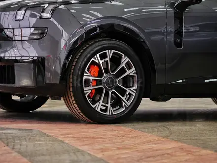 Lynk & Co 900 2.0T Ultra 2025 года за 30 200 000 тг. в Алматы – фото 5
