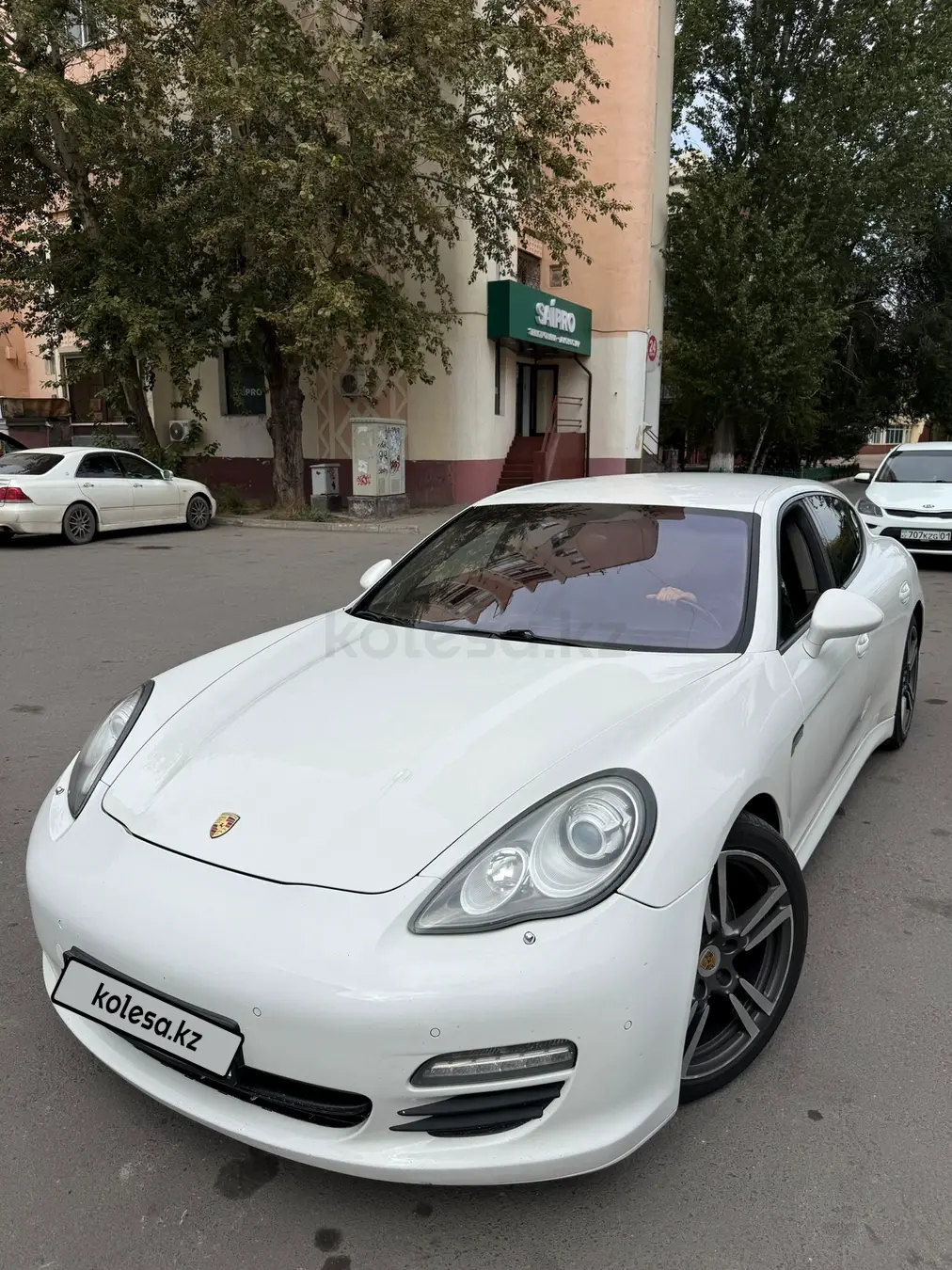 Porsche Panamera, 2011