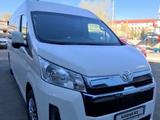 Toyota Hiace 2019 года за 27 300 000 тг. в Астана