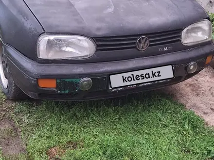 Volkswagen Golf 1993 года за 480 000 тг. в Алматы