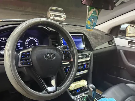 Hyundai Sonata 2020 года за 7 300 000 тг. в Шымкент – фото 9