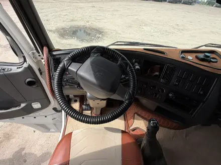Volvo  FH 2011 года за 36 000 000 тг. в Алматы – фото 24