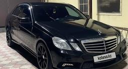 Mercedes-Benz E 200 2011 годаfor6 500 000 тг. в Талдыкорган