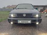 Volkswagen Vento 1992 годаүшін1 100 000 тг. в Абай (Абайский р-н)