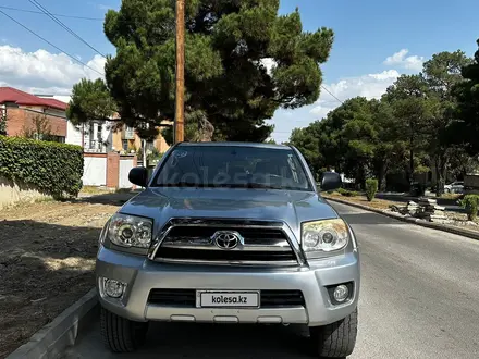 Toyota 4Runner 2007 года за 8 000 000 тг. в Атырау