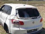 Volkswagen Tiguan 2012 года за 1 000 000 тг. в Шымкент