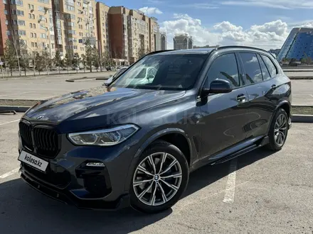 BMW X5 2020 года за 40 000 000 тг. в Астана – фото 3