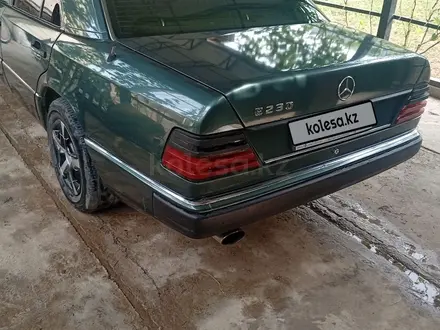 Mercedes-Benz E 230 1990 года за 1 000 000 тг. в Шымкент – фото 3