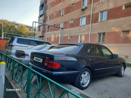 Mercedes-Benz E 280 1996 года за 2 650 000 тг. в Шымкент – фото 5