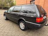 Volkswagen Passat 1994 года за 2 690 000 тг. в Караганда – фото 4