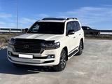 Toyota Land Cruiser 2017 годаfor37 000 000 тг. в Шымкент