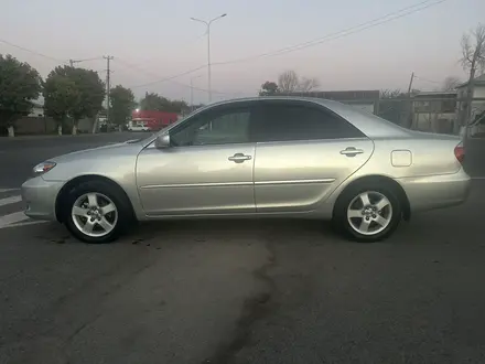 Toyota Camry 2004 года за 6 100 000 тг. в Туркестан – фото 3