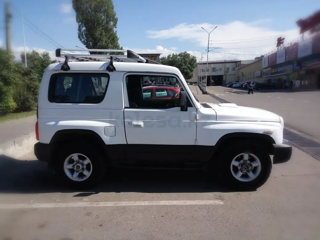 Kia Retona, 2001