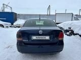 Volkswagen Polo 2015 года за 3 746 350 тг. в Астана – фото 2