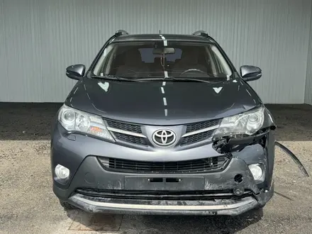 Toyota RAV4 2014 года за 6 415 200 тг. в Астана