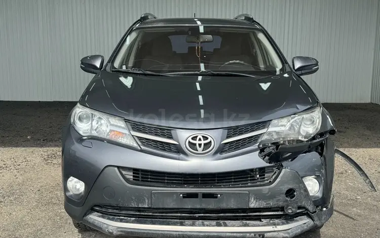 Toyota RAV4 2014 года за 6 415 200 тг. в Астана