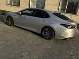 Toyota Camry 2024 года за 19 000 000 тг. в Костанай – фото 3