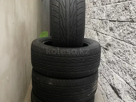 Летние шины Maxxis 285/50/R20 за 170 000 тг. в Алматы